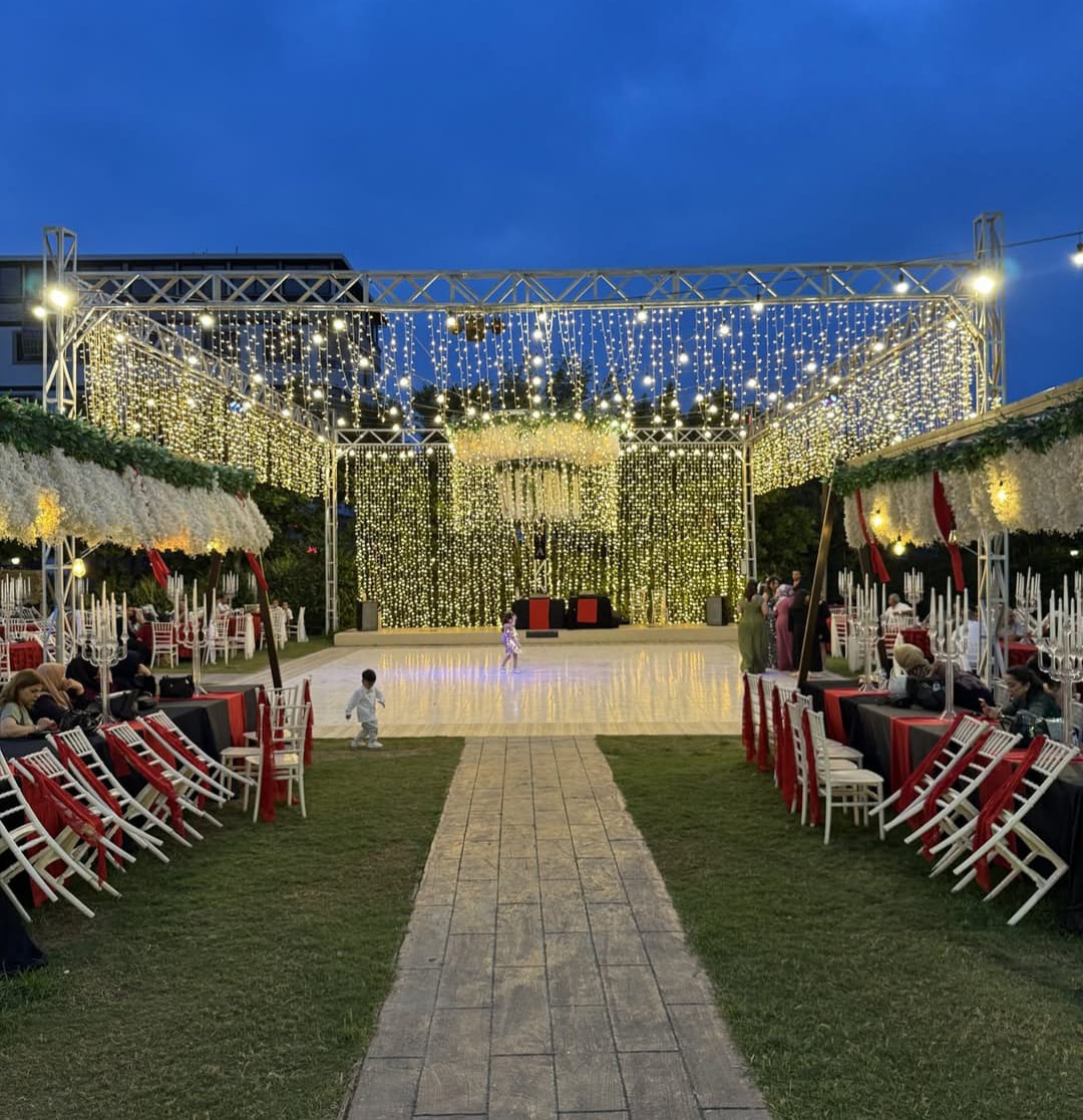 Lavinia Düğün Davet